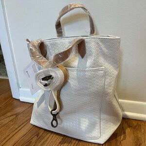 Thirty One Tote - Modern Basketweave - New!